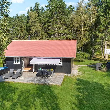 Holiday home Stunning In With Wifi Rodby